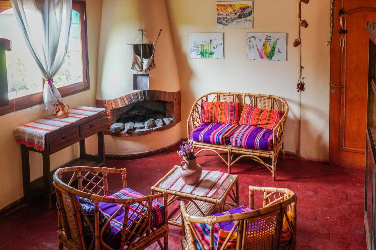 Azul Humahuaca Hostal Екстер'єр фото